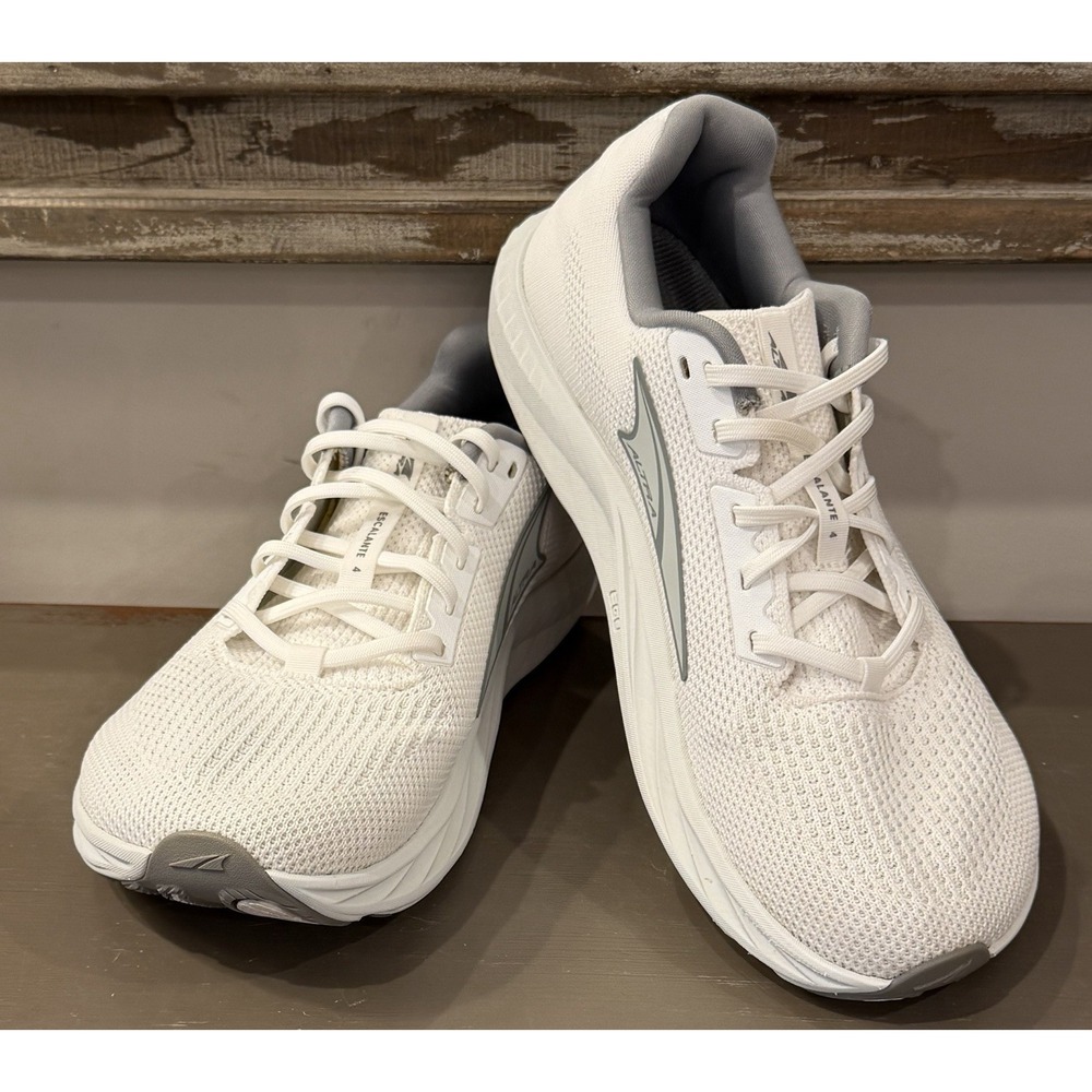 Altra Escalante 4 Running Shoes Women's Size 8 White/Gray ALOA85NF110 EUC